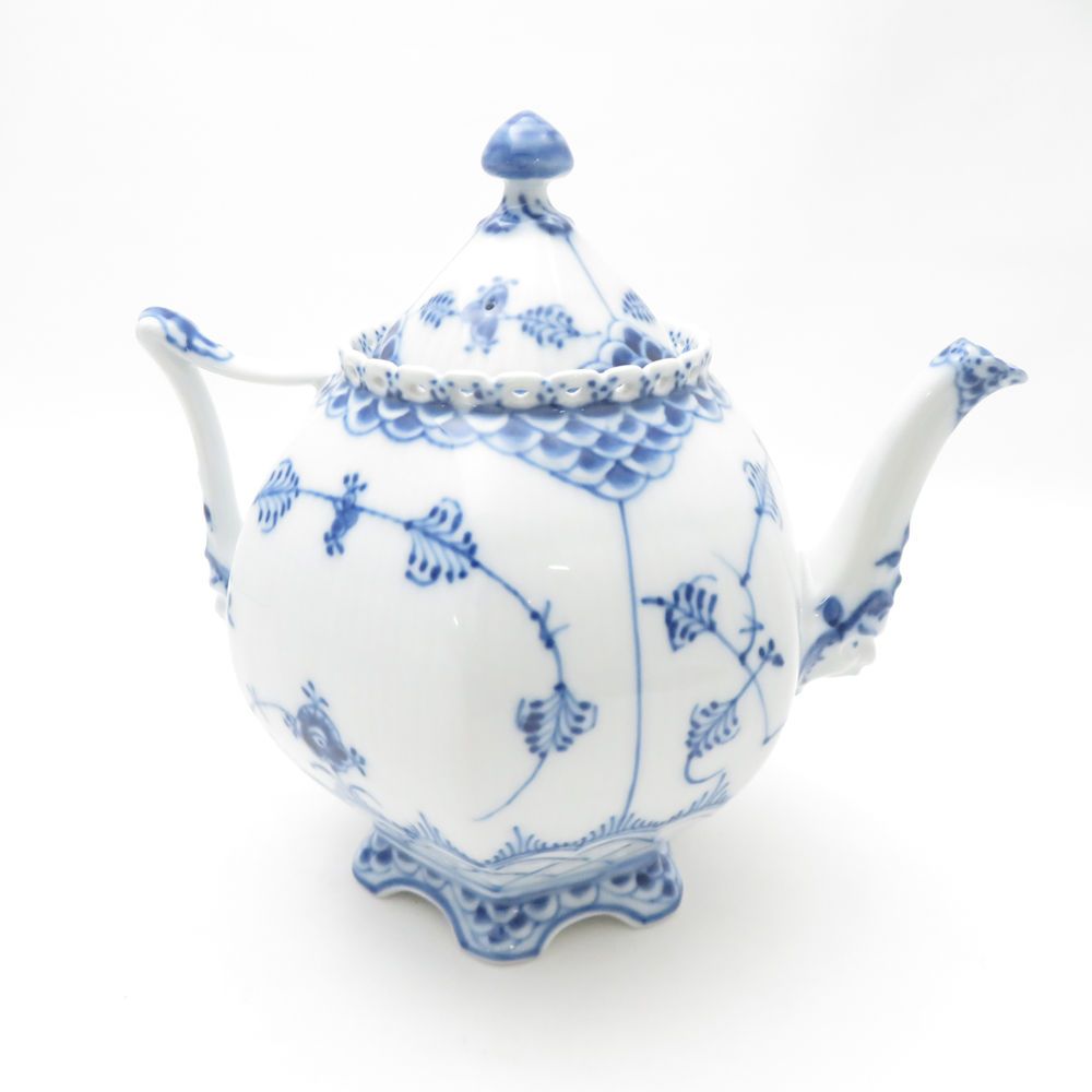 ROYAL ロイヤルコペンハーゲン ブルーフルーテッド フルレース ティーポット 顔付き 紅茶 北欧