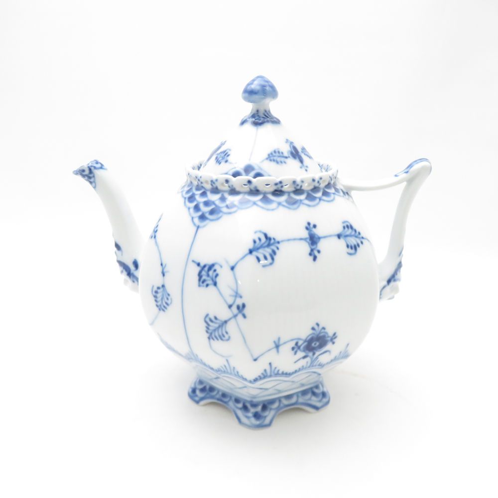 ROYAL ロイヤルコペンハーゲン ブルーフルーテッド フルレース ティーポット 顔付き 紅茶 北欧