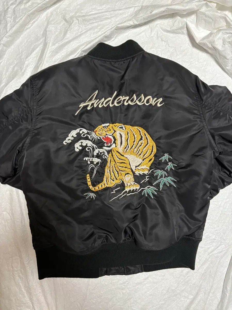 Schott nyc x アンダースンベル スタジャン