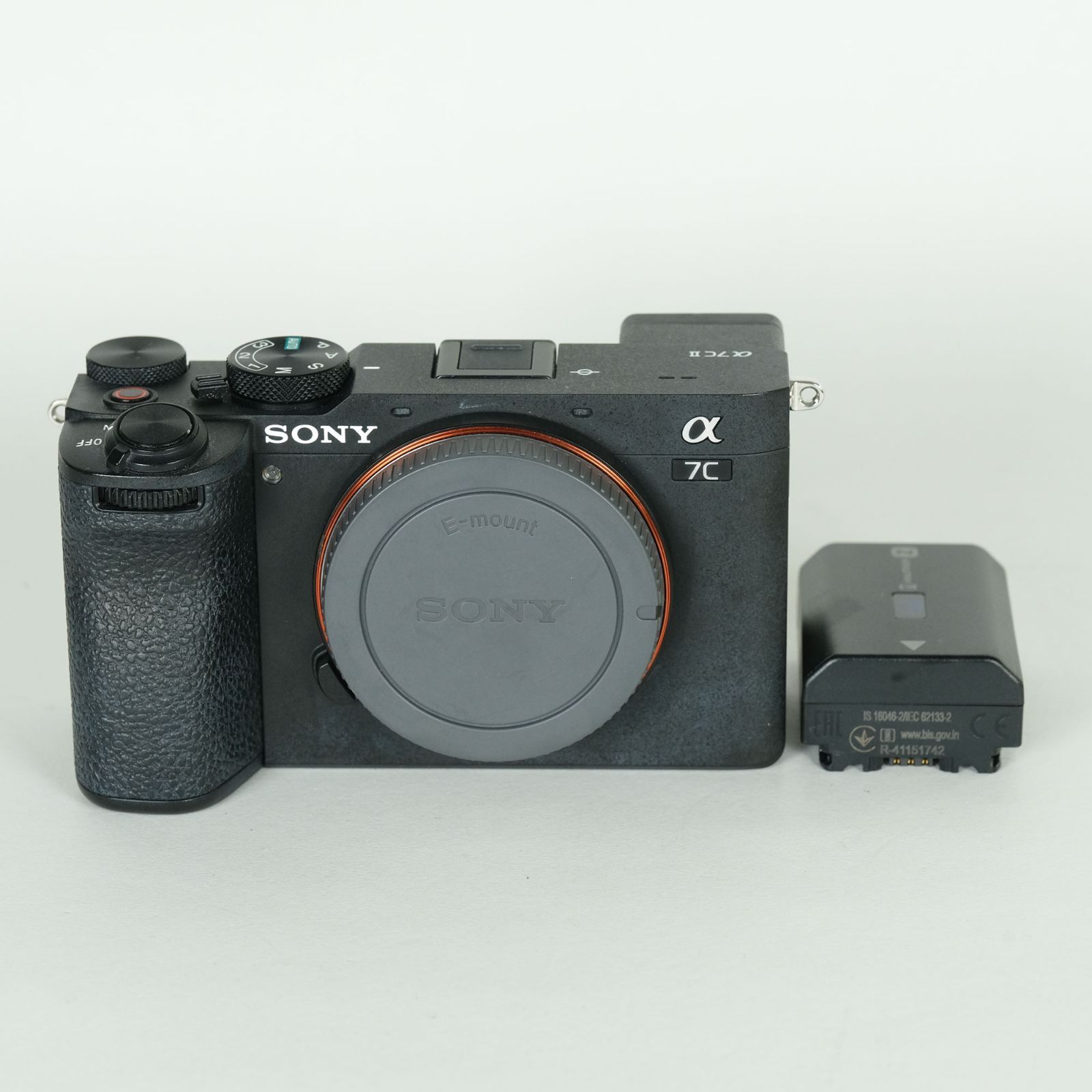 SONY α7C ボディ シャッター2000回 付属品、箱あり SONY α7C ボディ