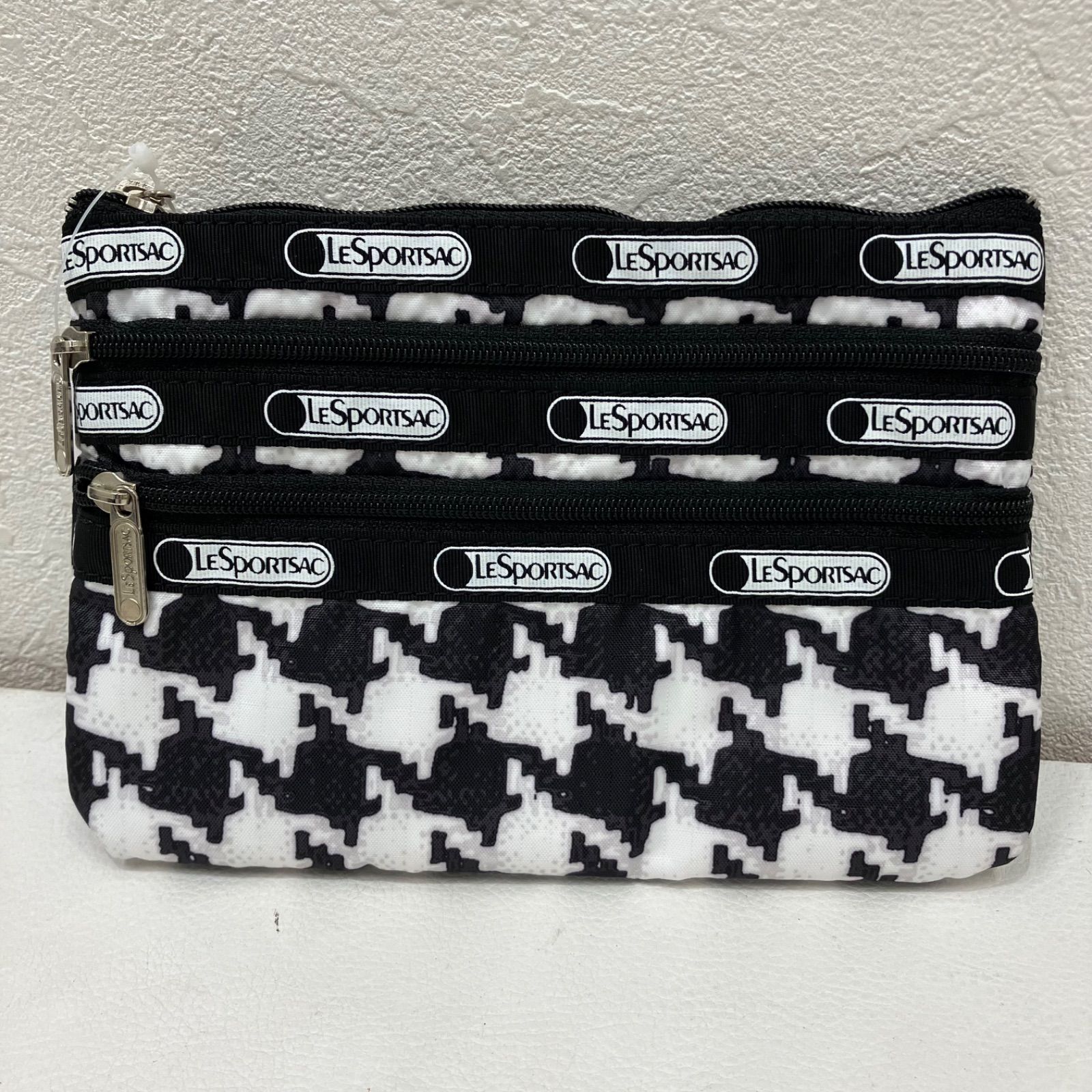 6912 LeSportsac レスポートサック タグ付き 美品 ポーチ フラット