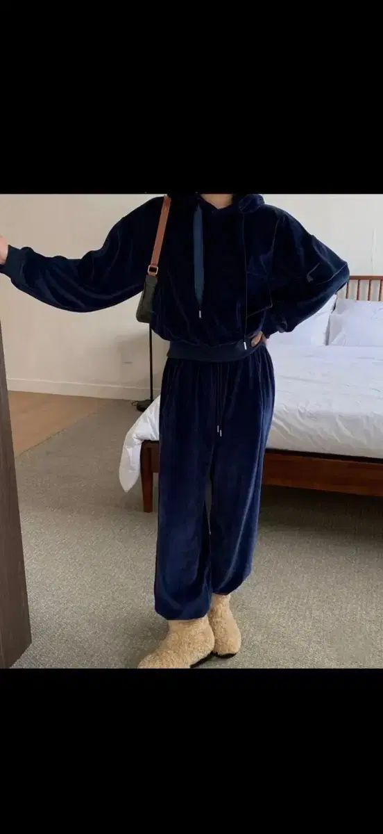 マリトル トムツアーベルベットセットアップ