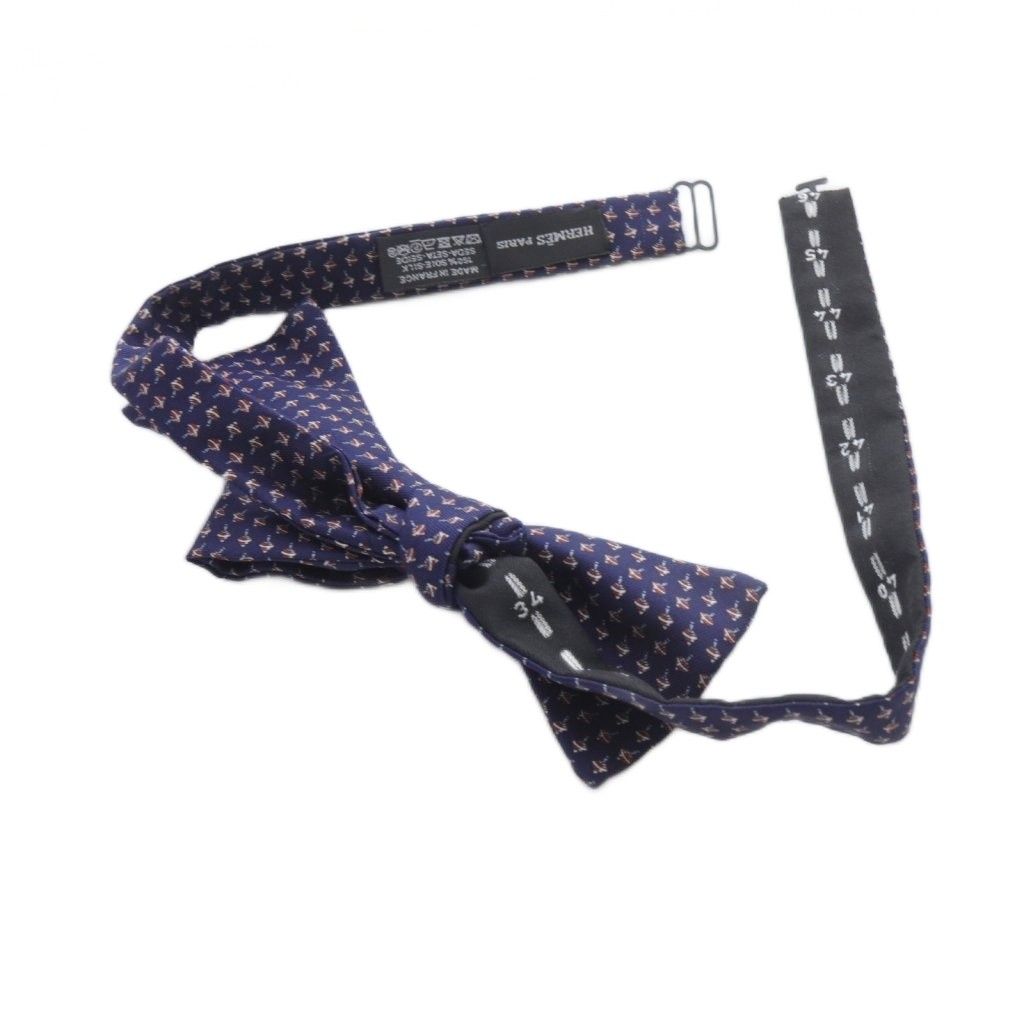 エルメス　蝶ネクタイ　ネイビー　シルク　(s1) エルメス 蝶ネクタイ ネイビー シルク (s1) エルメス 蝶ネクタイ