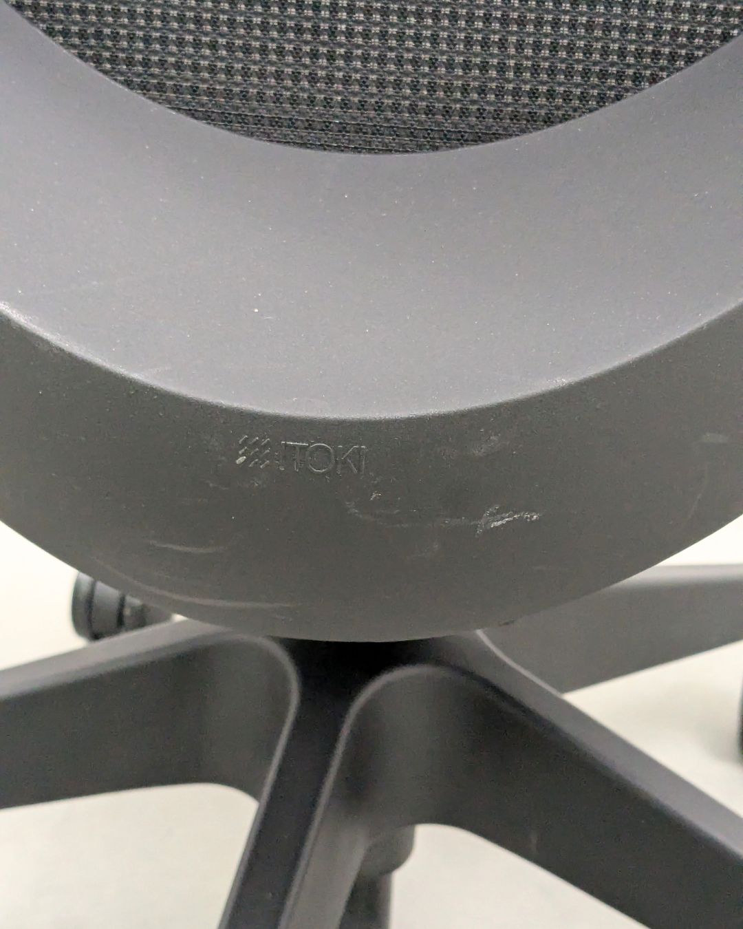 メッシュバック 黒