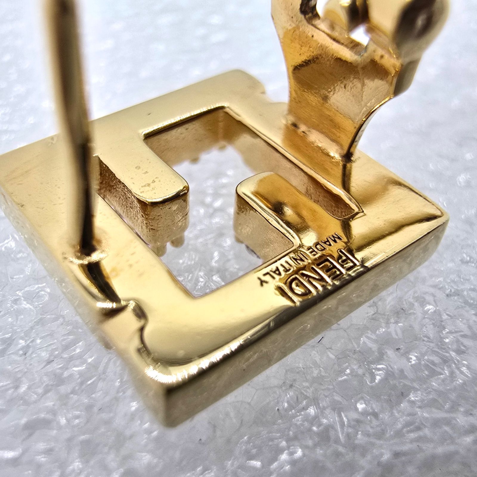 FENDI フェンディ フォーエバー フェンディ ピアス 両耳 FFモチーフ