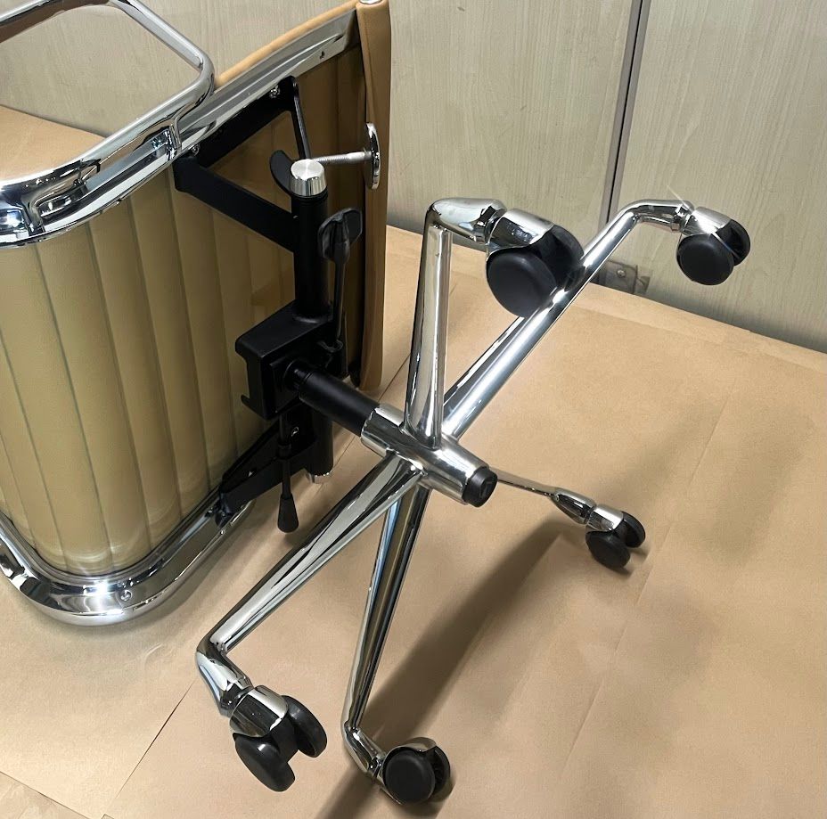 マネイジメント フラットチェア ライトブラウン K02002HLL1 ショップ