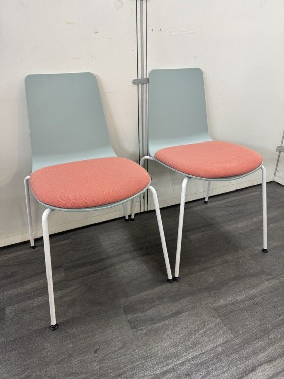 品 コクヨ ミケットシリーズ スタッキングチェア2脚セット K 03 B 02 オレンジ