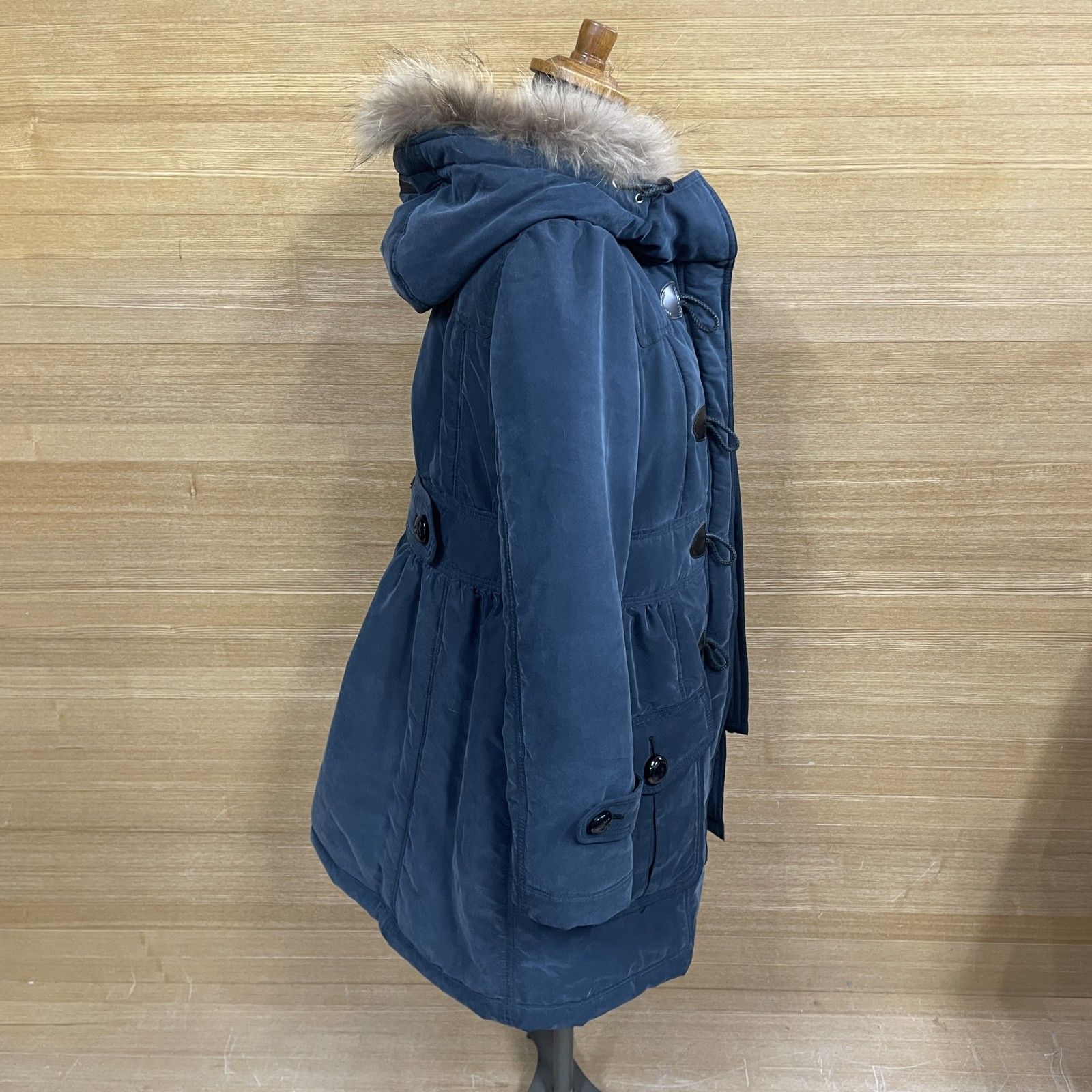 28 Burberry ブルーレーベル ラクーンファー ノバチェック 中綿