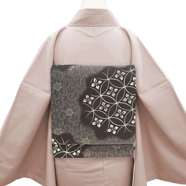 袋帯 正絹 京都 西陣 弥栄織物 軽量帯 軽量織 金箔糸 こげ茶色 花七宝 花唐草 おしゃれ カジュアル 春 秋 冬 上質 仕立て上がり みやがわ sb 54874