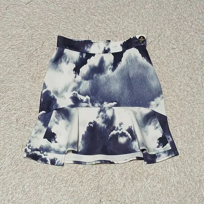 38)ヴィヴィアン・ウエストウッド 正規品 フレア スカート - メルカリ