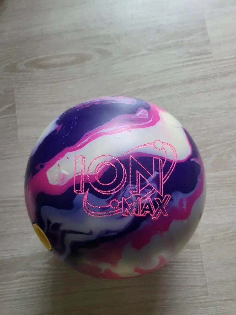 ストーム アイオンマックス 15 p ボーリングボール