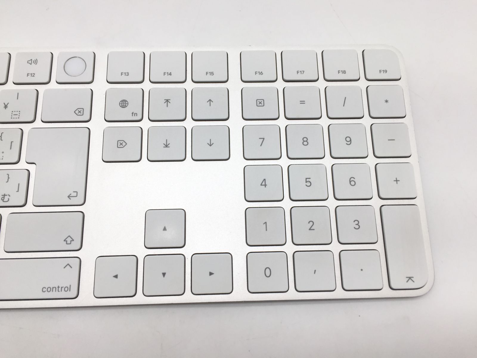Apple Touch ID搭載 Magic Keyboard A2520 テンキー付き 日本語 動作品