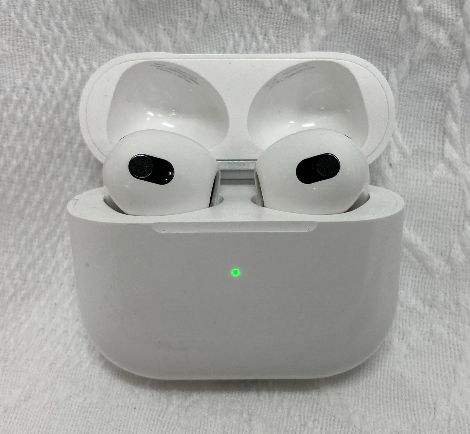〇Apple AirPods エアポッズ 第3世代 A2565/A2564/A2566 アップル