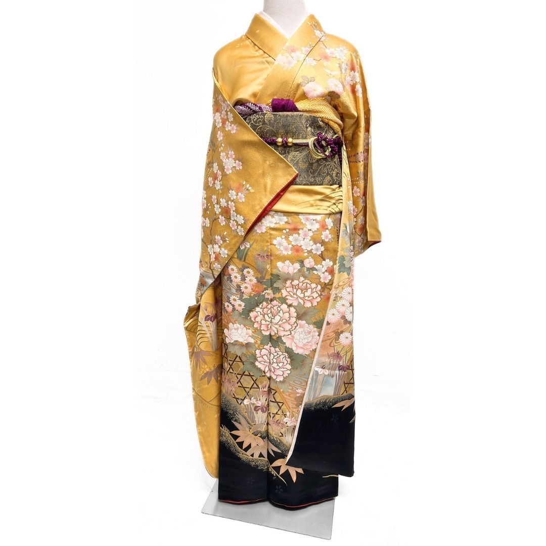 振袖 金彩 牡丹 桜花 菊花 観世水 着物 122 p ms