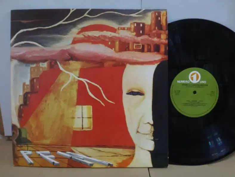 ITALY LP PFM ー Storia Di Un Minuto