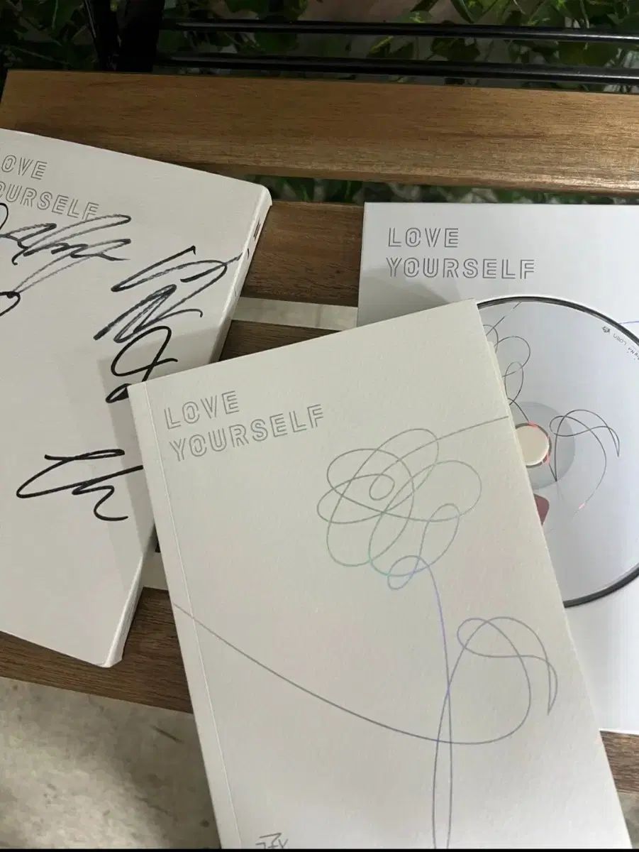 BTS サイン入り アルバム フォトフィルム カード CD サイン 非売品