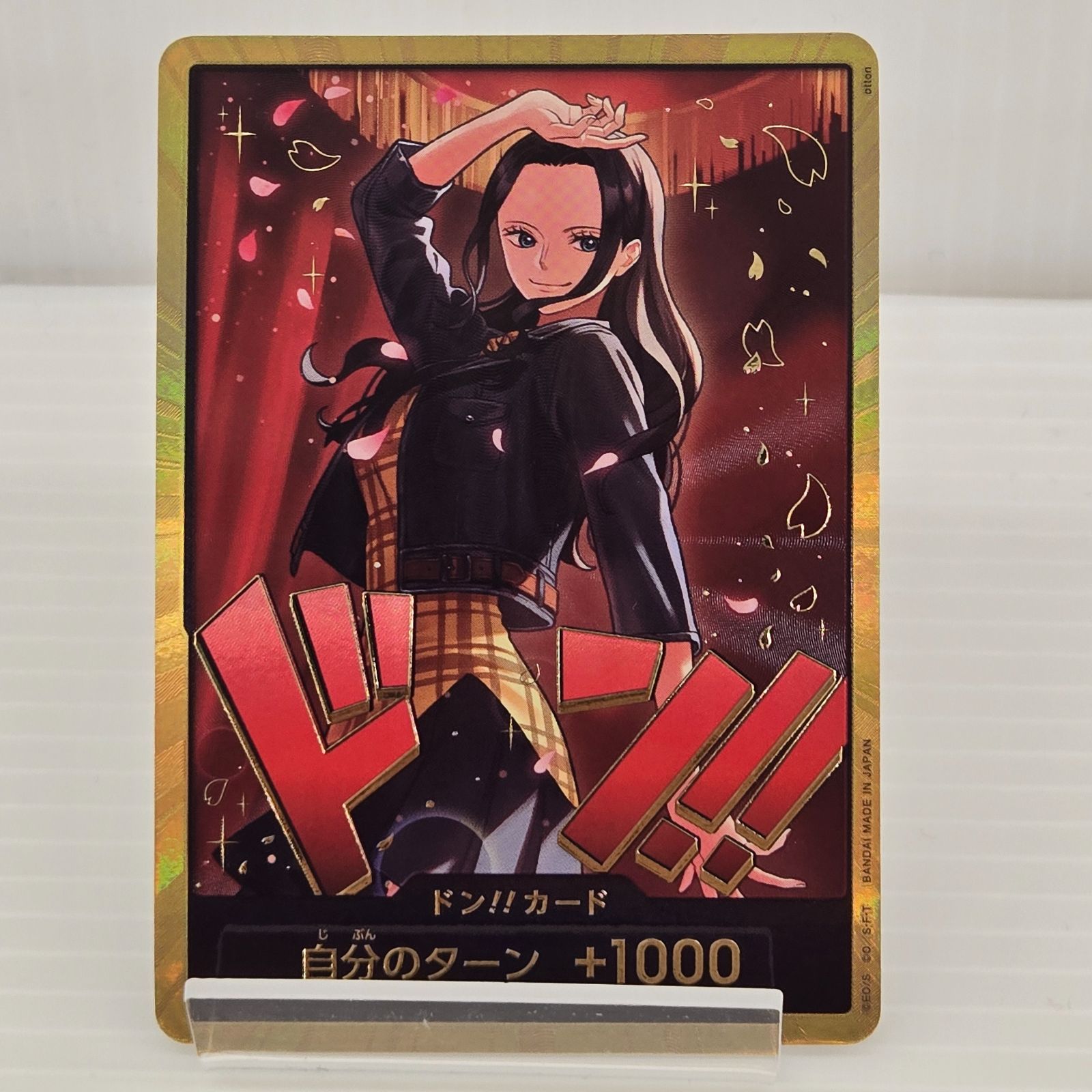 ワンピースカードゲーム ドンカード ニコ・ロビン 金ドン - メルカリ