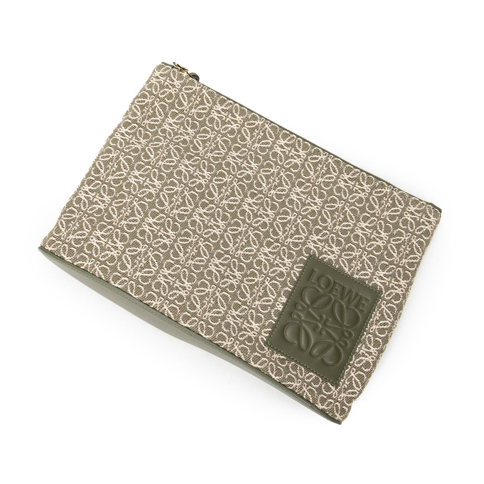 LOEWE ロエベアナグラムオブロングポーチ緑 アイボリーアナグラムプリントキャンバスA