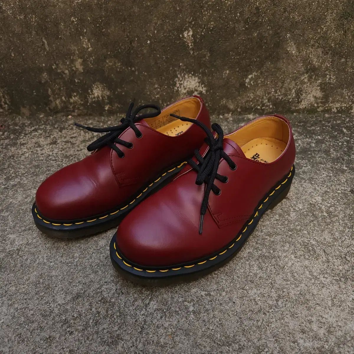 5 UK DR MARTENS ドクターマーチン 1461 さくらんぼレッド 3ホール 240 245