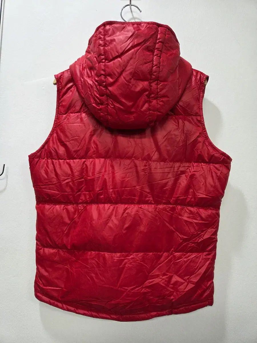 25.5cm エアラスダッシュ　新品未使用　YONEX　テニス　シューズ NIKE ACG レッド フード ダウン ベスト ユニセックス