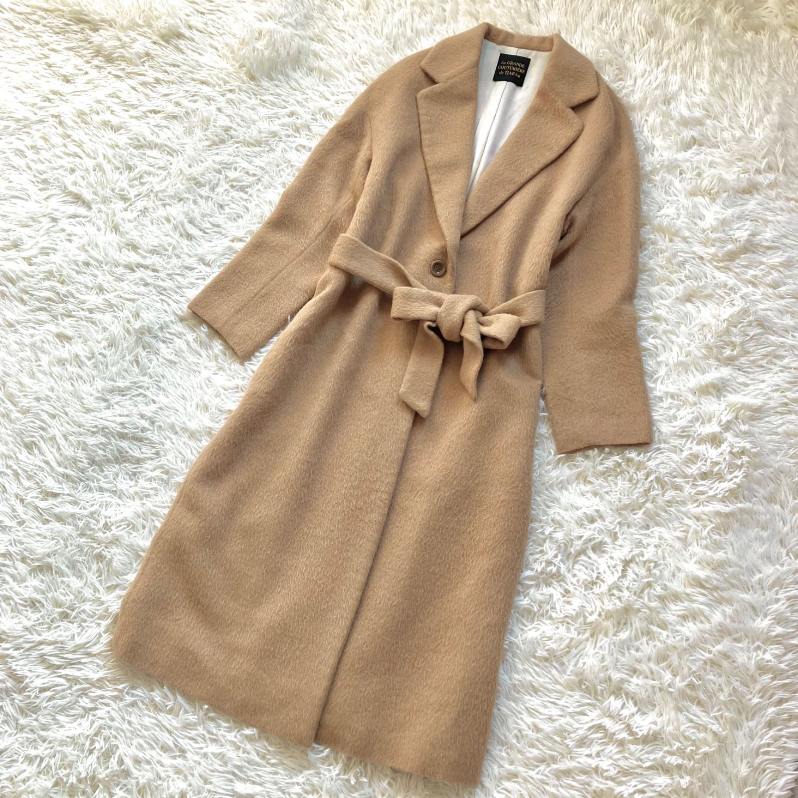 La GRANDE COUTURIÈRE de TIARA アルパカブレンドのシャギーコート