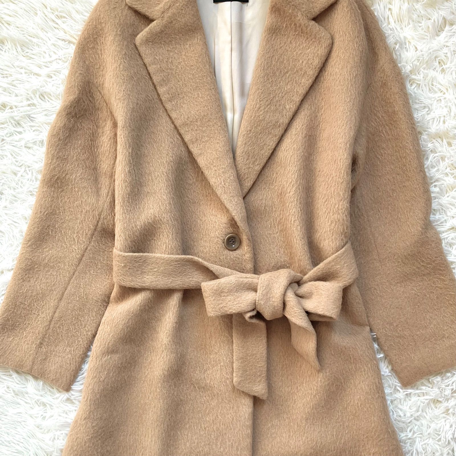 La GRANDE COUTURIÈRE de TIARA アルパカブレンドのシャギーコート