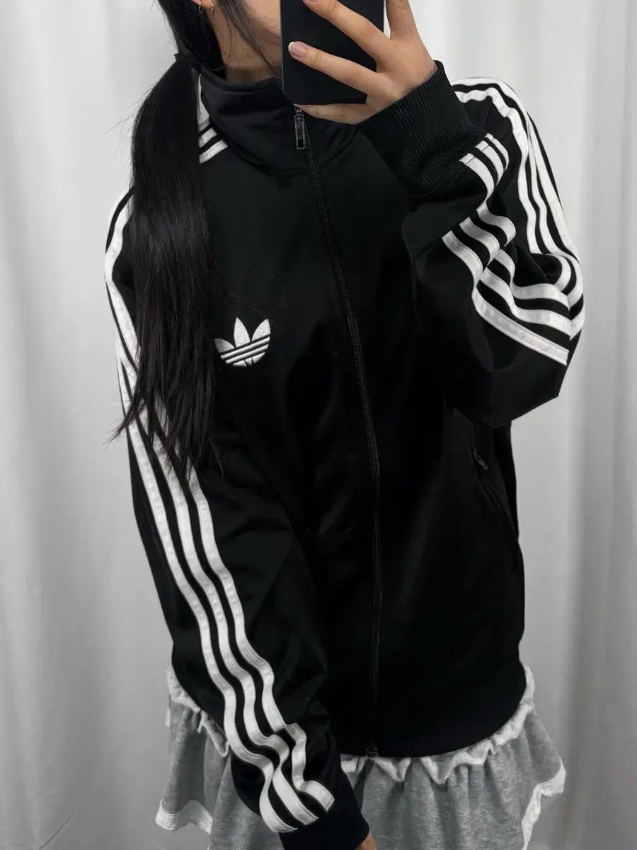 アディダス お買い得品 ブラック ファイヤーバード トラックジャージ