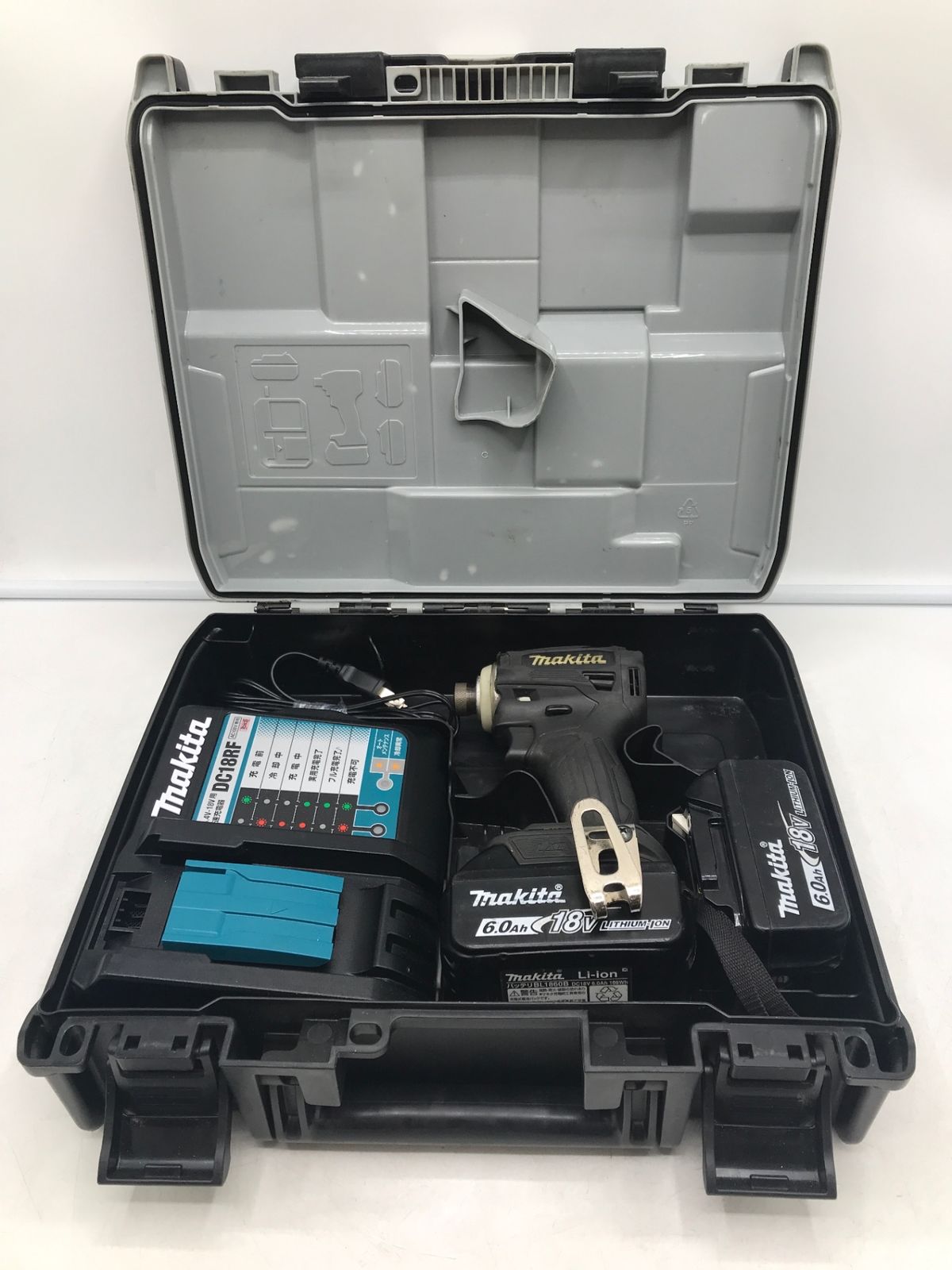 v充電式インパクトドライバ 黒|Black