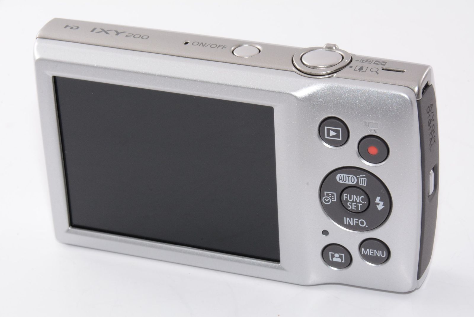 ほぼ Canon IXY 200 F シルバー