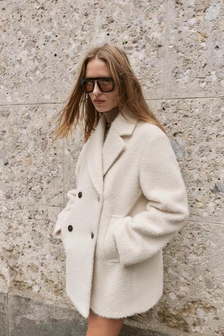 ZARA ブークレダブルブレストミディ丈コート