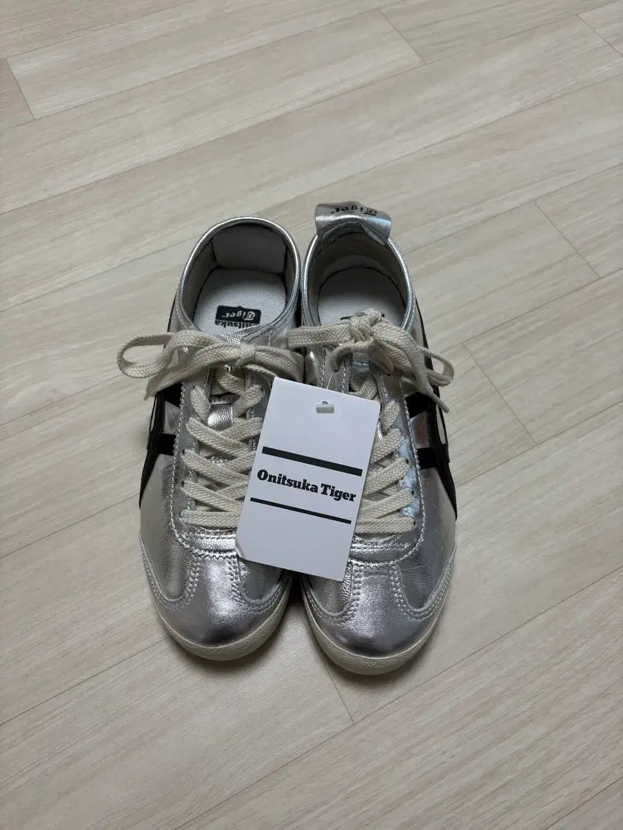 230 オニツカタイガー メキシコ66 シルバー ブラック