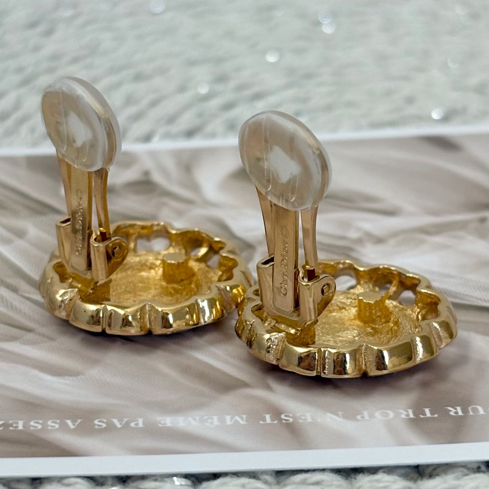 美品】クリスチャンディオール イヤリング CDロゴ GPメッキ ゴールド