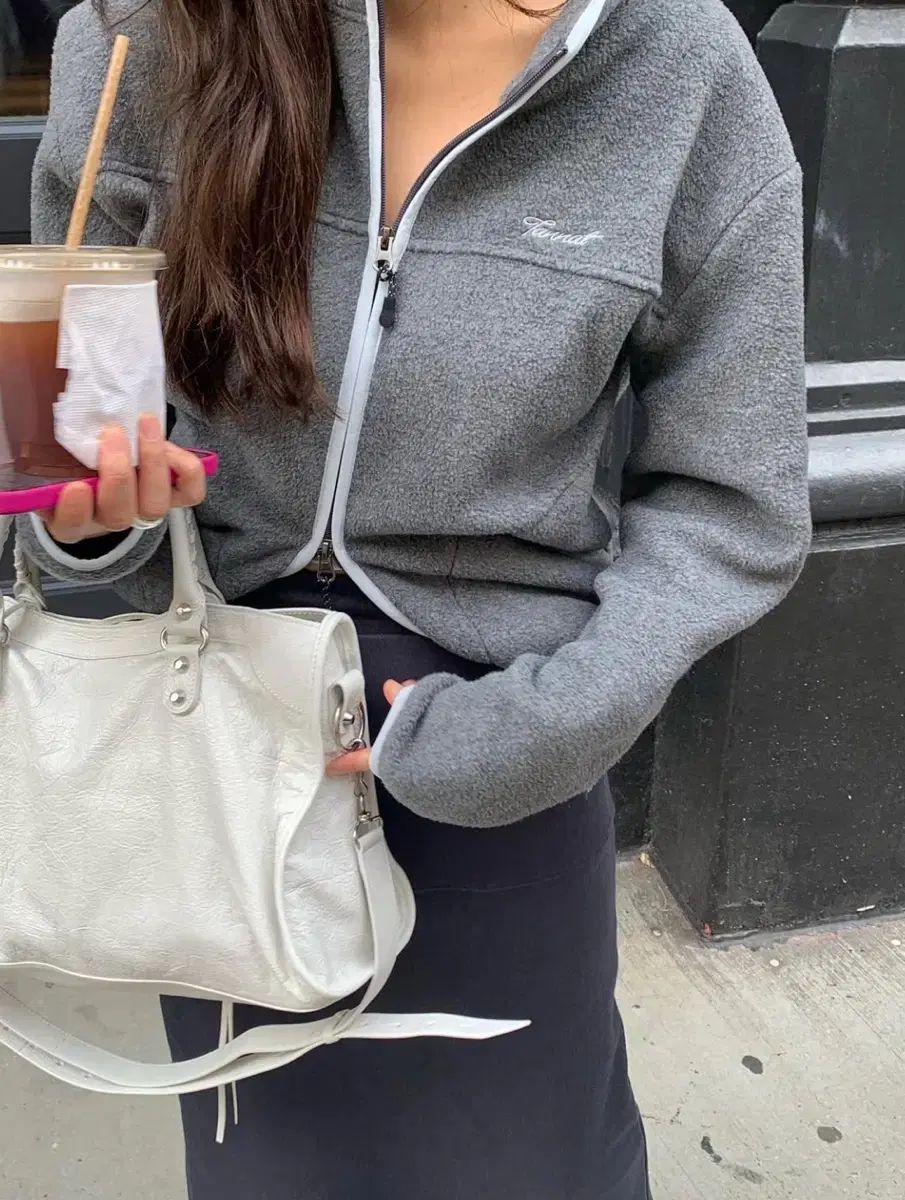 タナット カーブ フリース ジップアップ チャコール