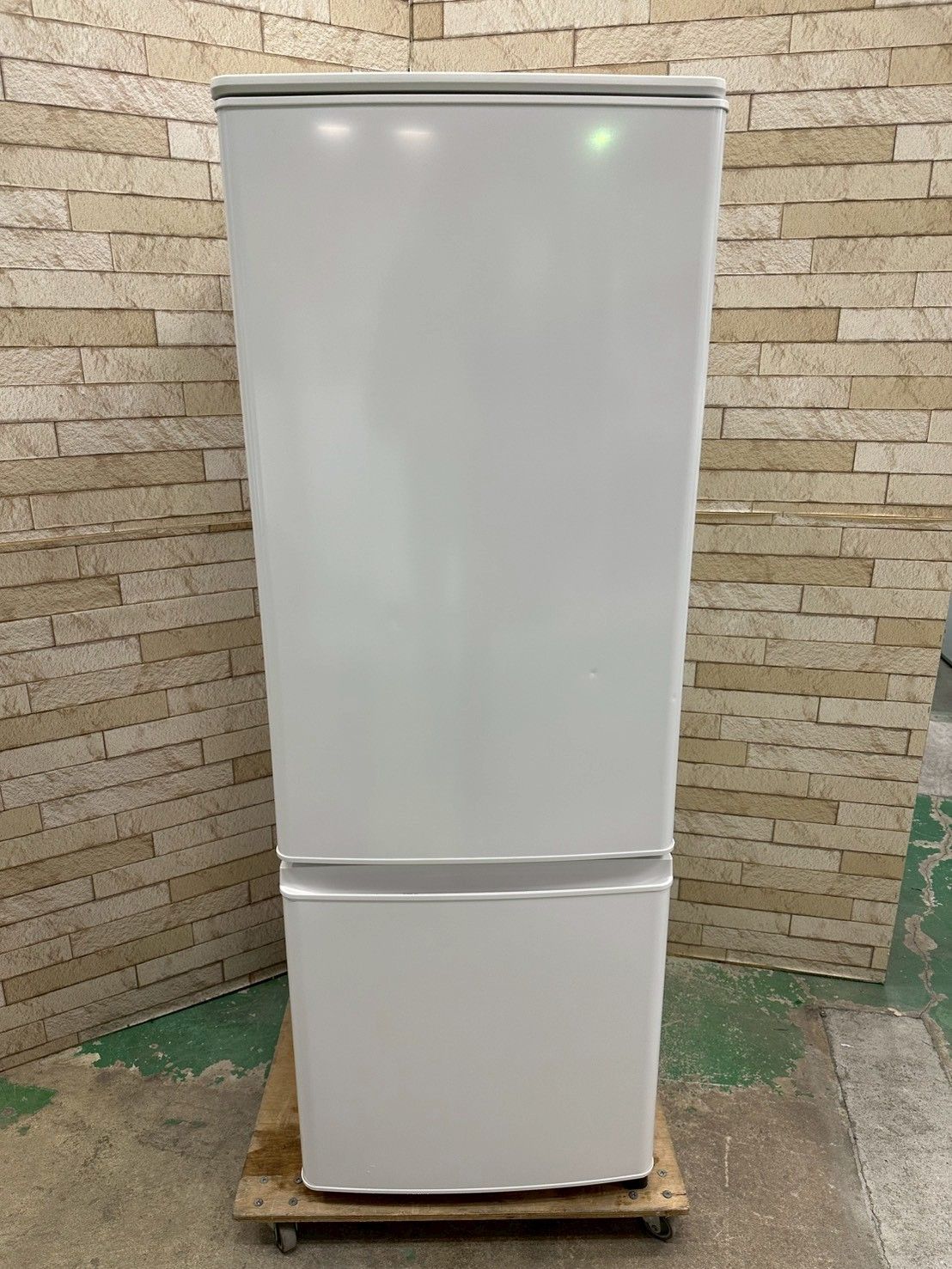 大阪送料無料★3か月保障付★2023年★MR-P17E2H-W★IR-1032 大阪送料無料☆3か月保障付☆2023年☆MR-P17E2H-W