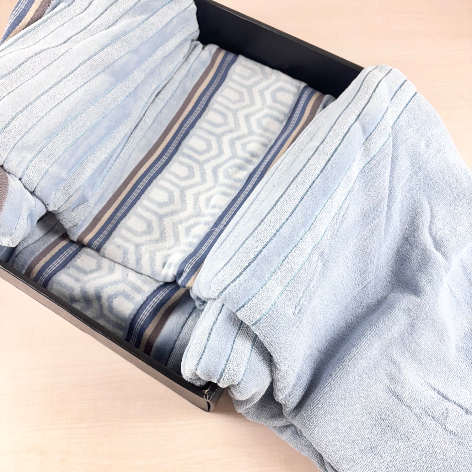 未使用品】YVESSAINTLAURENT タオルケット 140×190 綿100％ 3321-0250