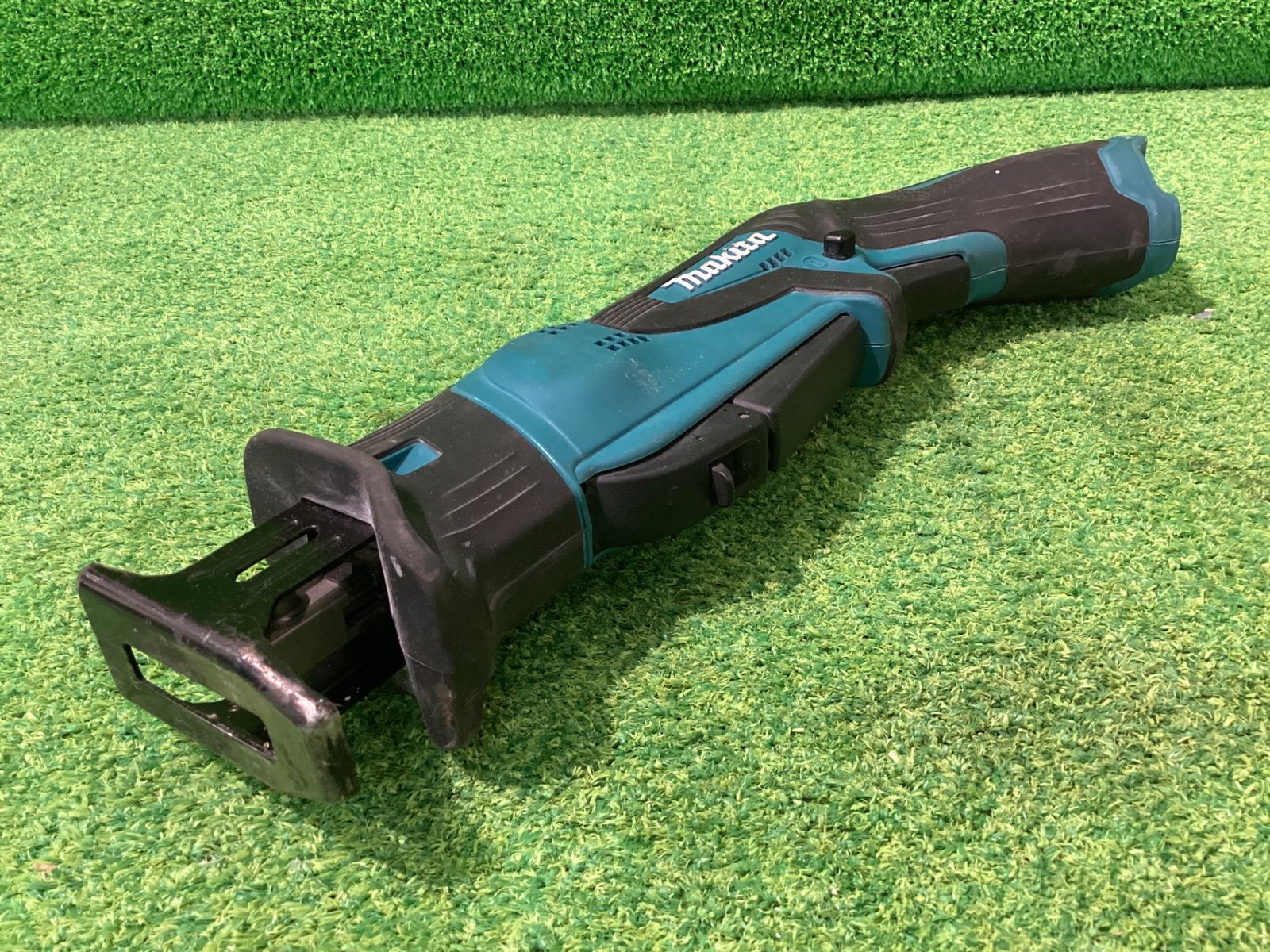 充電式レシプロソー 10.8