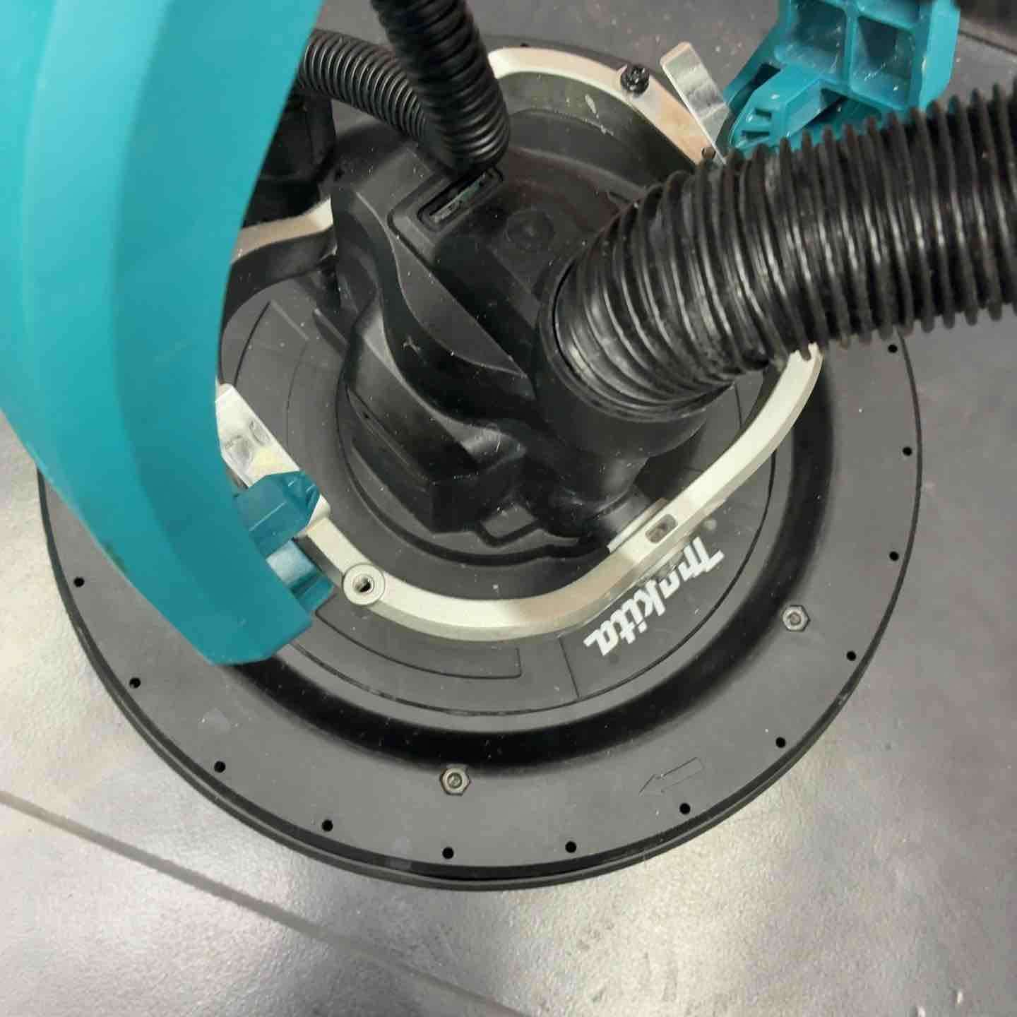 makita ドライウォールサンダ