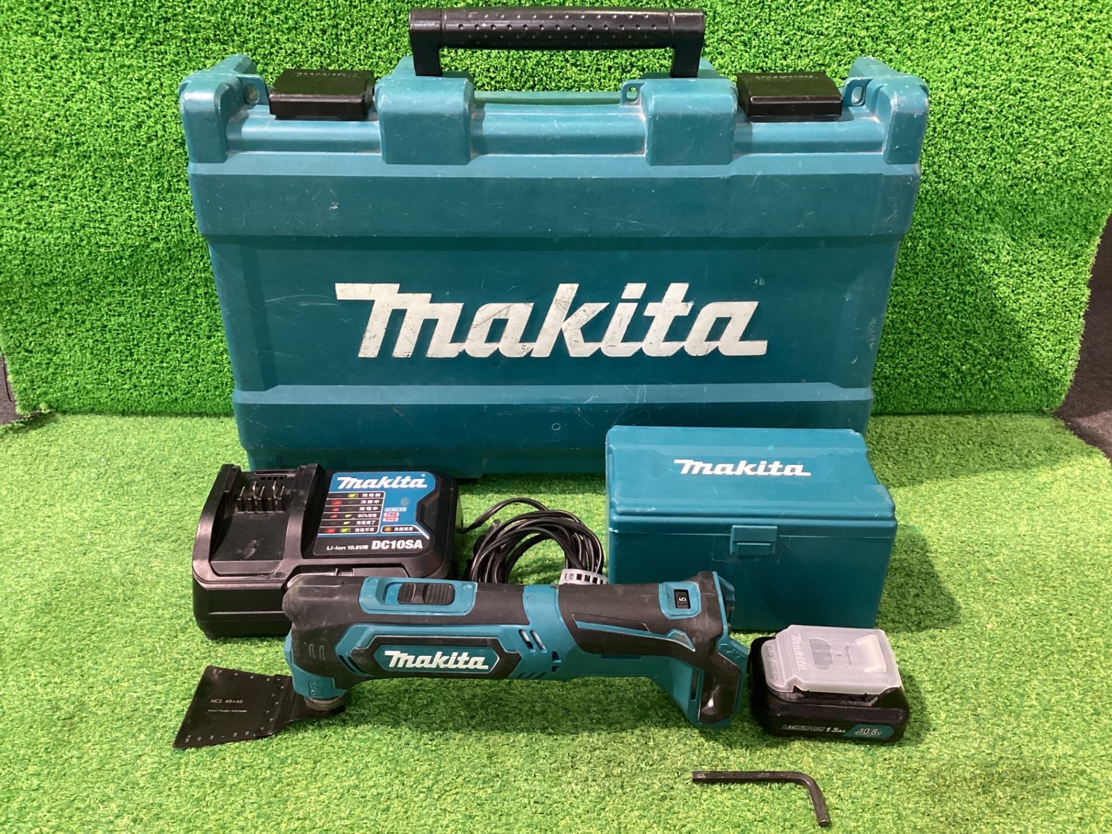 マキタ TM 30 DSH 充電式マルチツール 10 8 V 1 5 Ah バッテリ 充電器 ケース有 シ 80