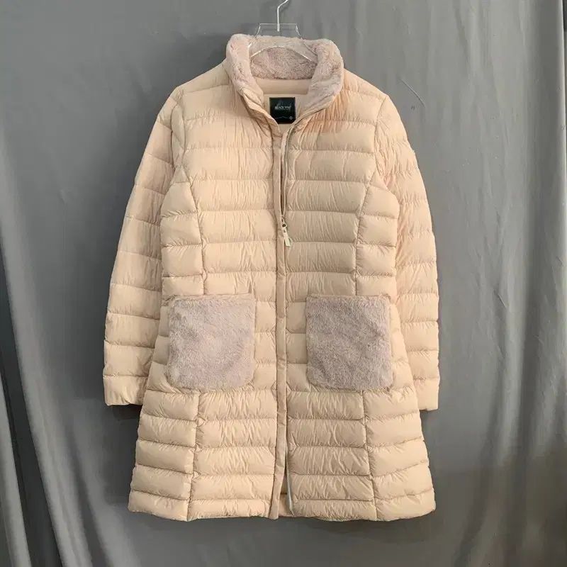 90 BLACK YAK ブラックヤク ファー ポケット グースダウン гусиный пух キルティング 軽量 ダウン パーカ