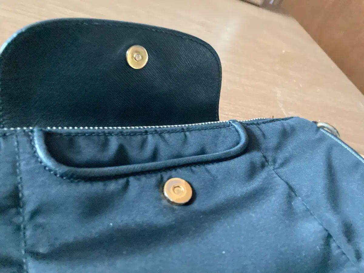 サフィアーノ クロスバック