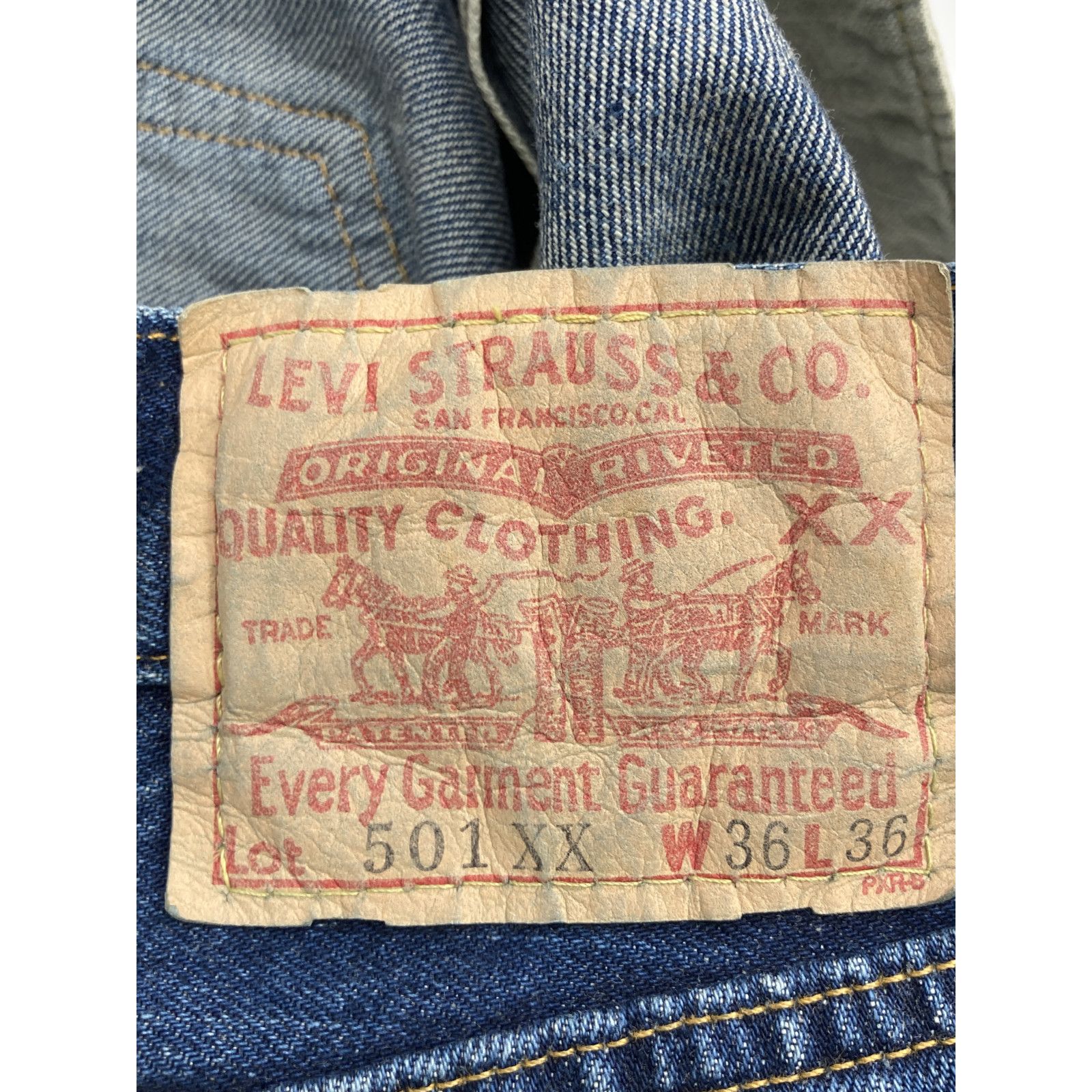LEVI'S リーバイス 555刻印 501-0003 BIG E 均等赤ﾀﾌﾞ 501XXﾃﾞﾆﾑﾊﾟﾝﾂ