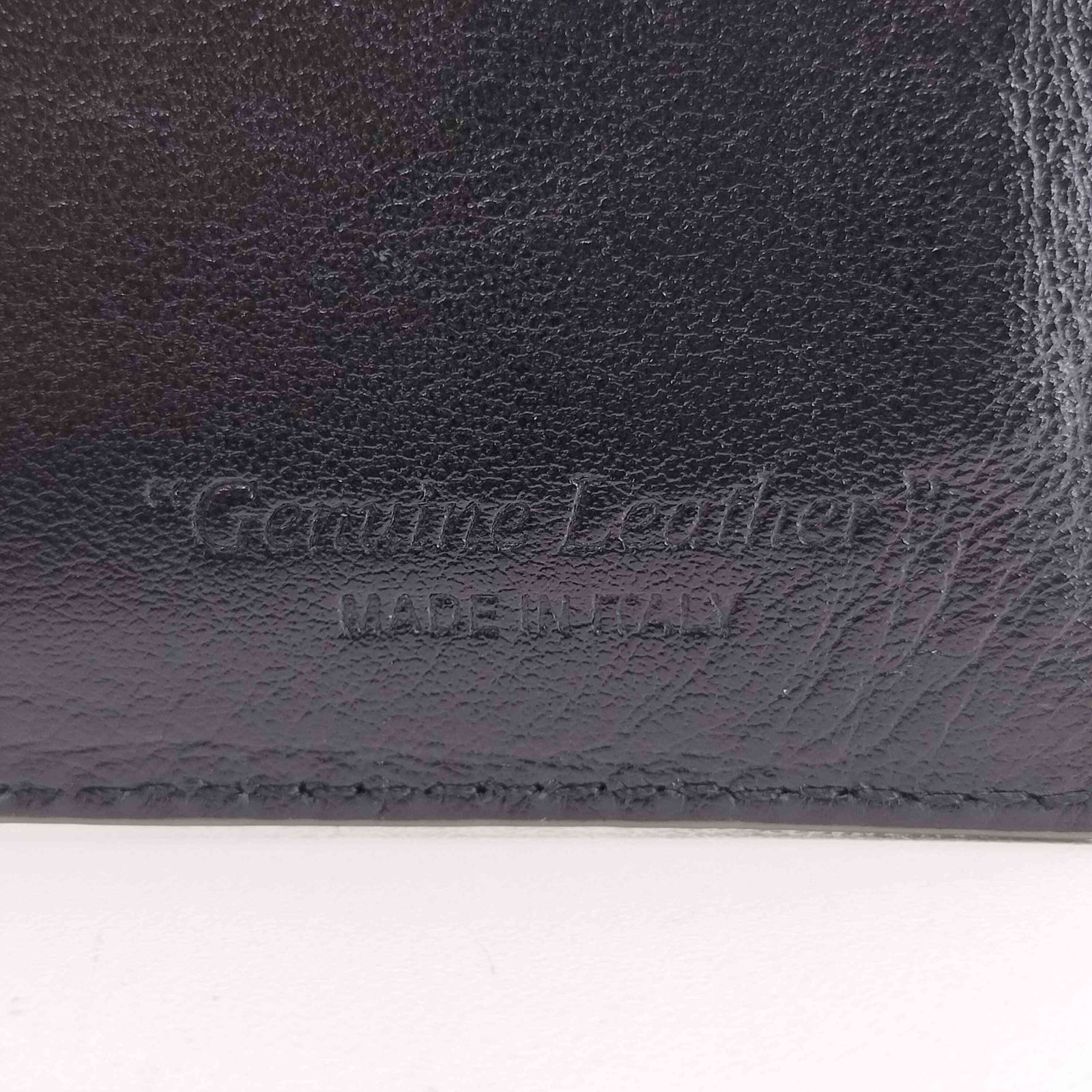 オフホワイト OFF-WHITE BI-FOLD バイフォールド 迷彩 レザー 二つ折り