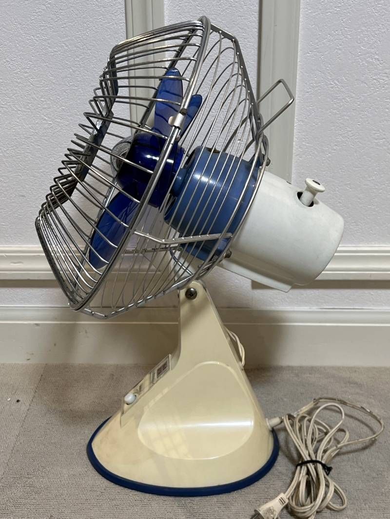 f-20az 20cmペットファン　ナショナル　昭和レトロポップ　扇風機 ナショナル 扇風機 首振り卓上扇 F-20FG 20㎝ 昭和レトロ 動作確認ok