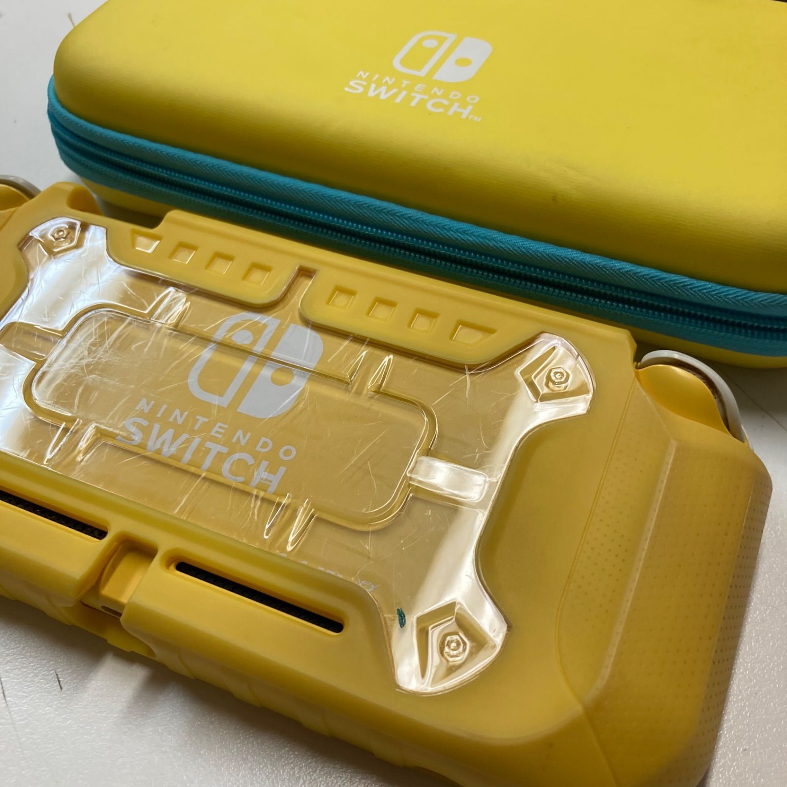 動作◎ 初期化済み Nintendo Switch Lite ニンテンドースウィッチ
