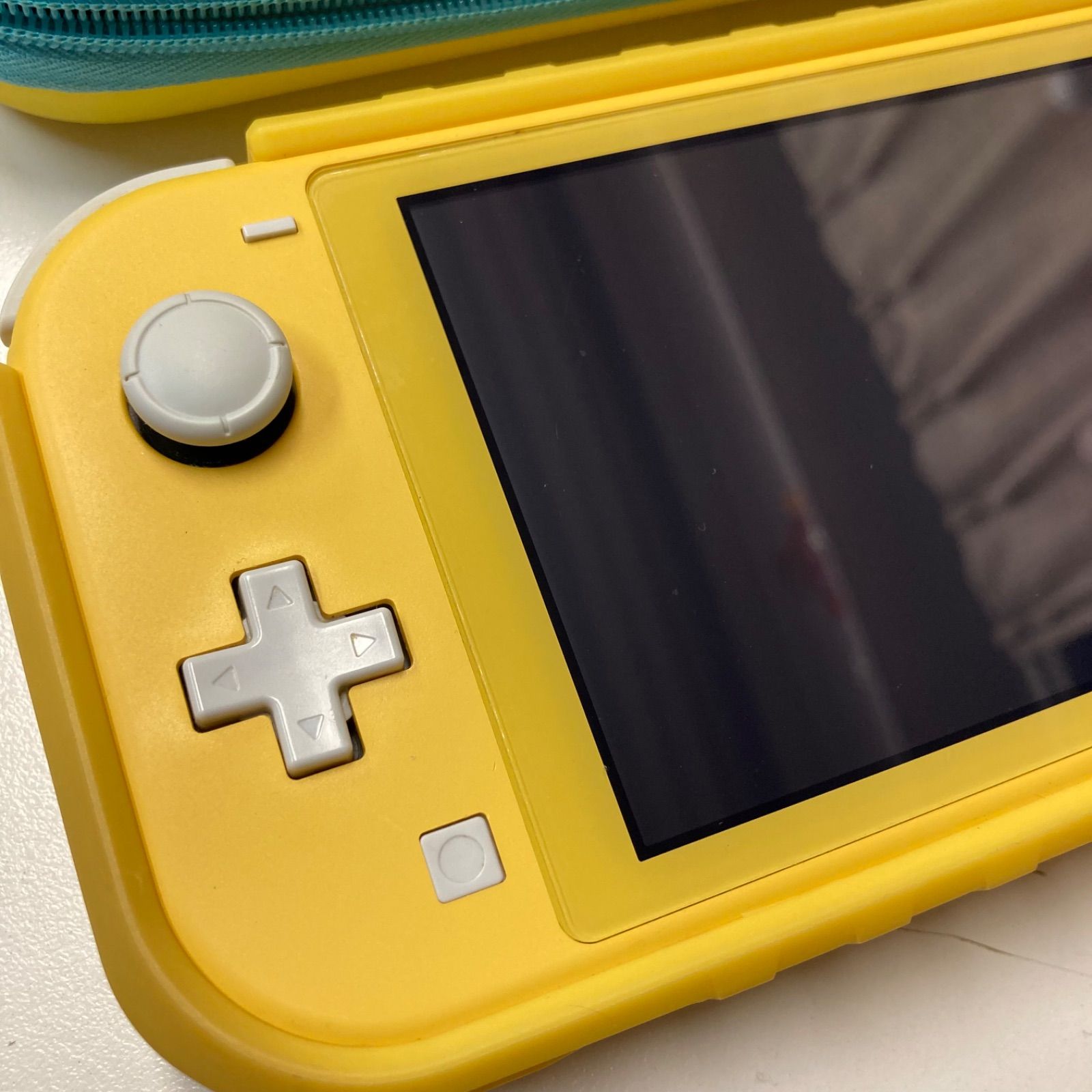 動作◎ 初期化済み Nintendo Switch Lite ニンテンドースウィッチ