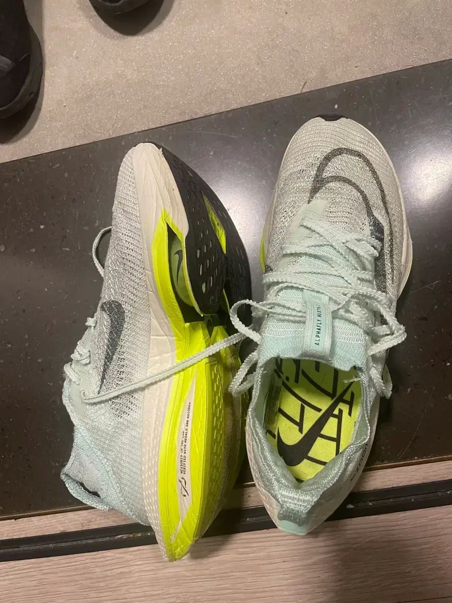 ナイキ アルファフライ ネクスト 2 ミント フォーム 255