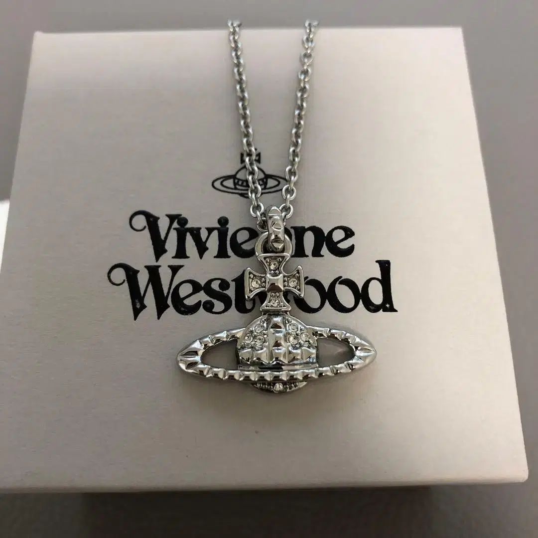 ビビ アン ウエストウッド 星 シルバー ネックレス