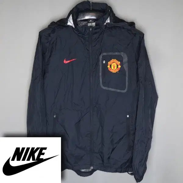 ☆美品☆送料無料☆NIKE(ナイキ)マンチェスターユナイテッドジャケット☆ ナイキ/メンズ95/マンチェスター・ユナイテッドFCウィンドブレーカー