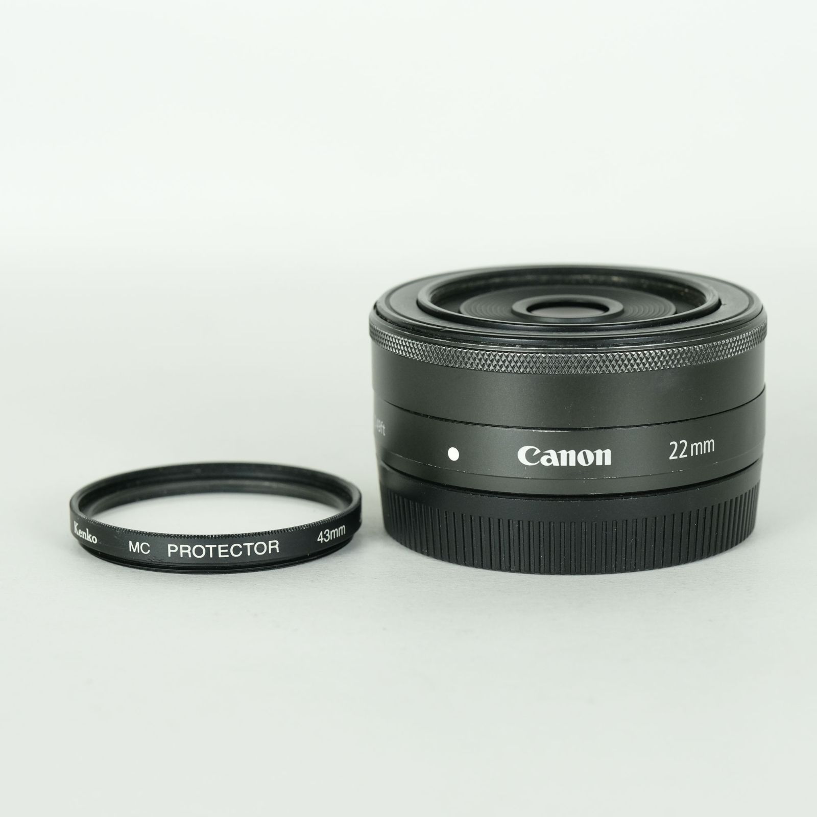 ジャンク品 | フィルター付] Canon EF-M22mm F2 STM [グラファイト