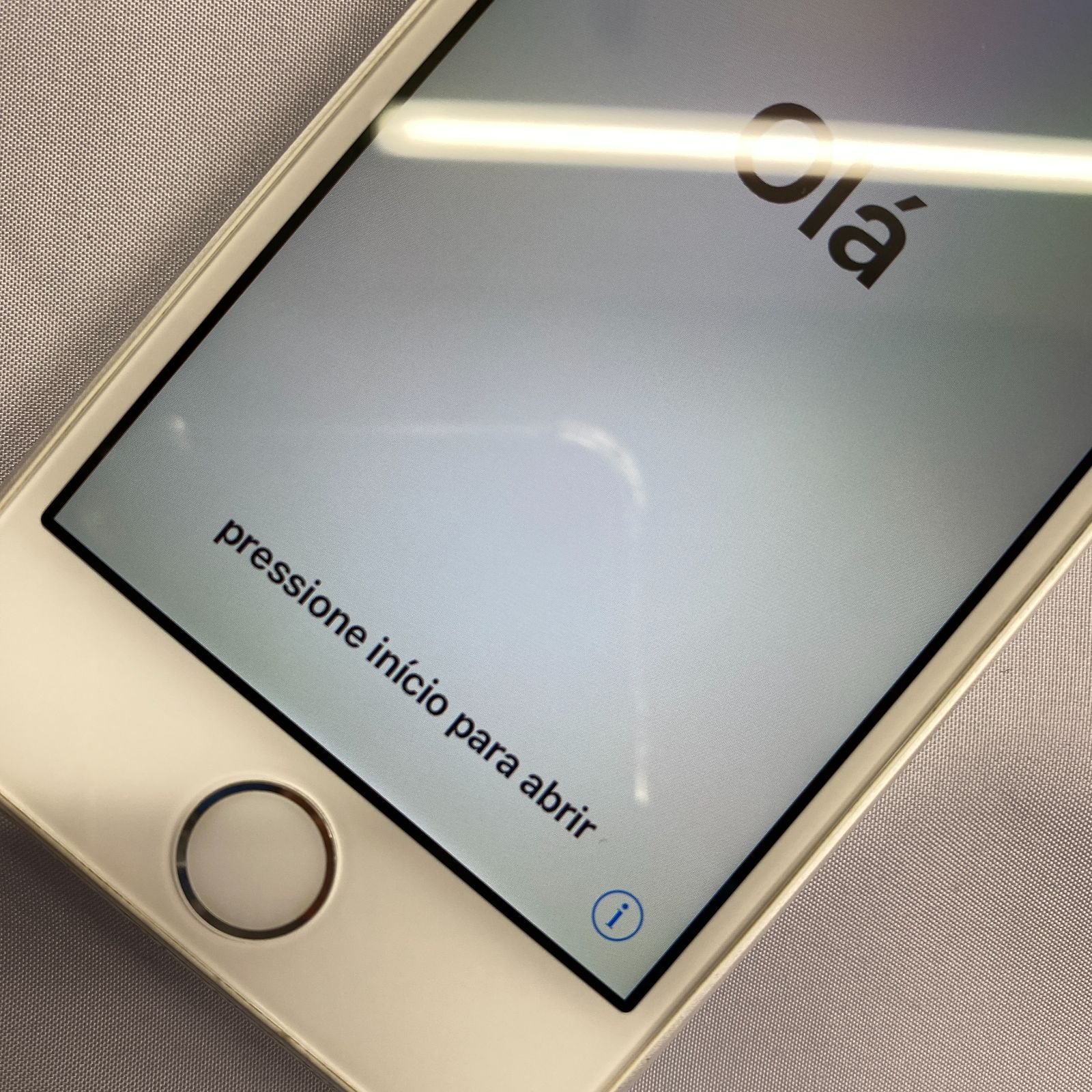 AAA30 iPhone 5s シルバー 16GB ジャンク 外装Bランク - メルカリ